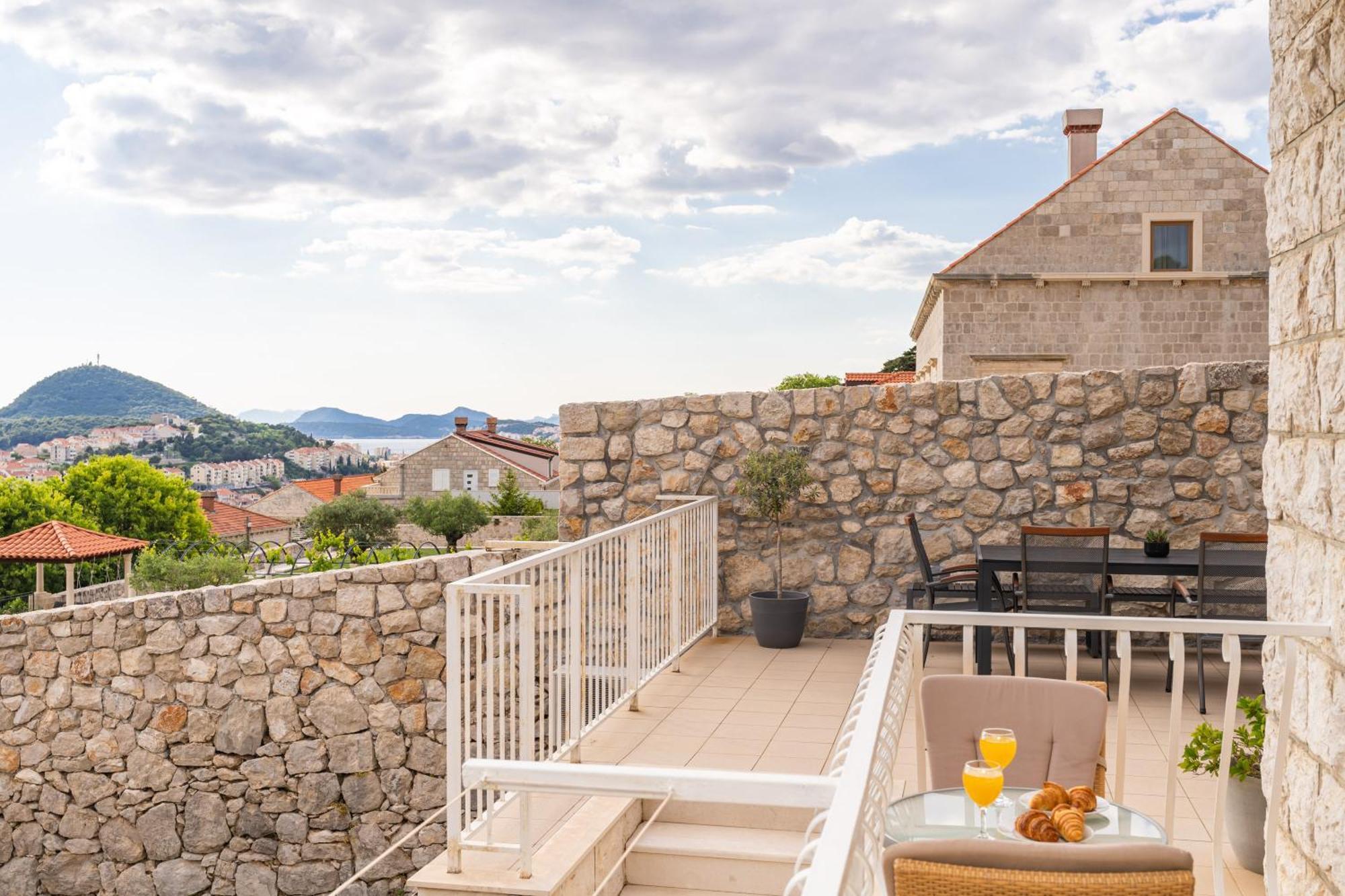Apartment Srecko Dubrovnik Eksteriør billede