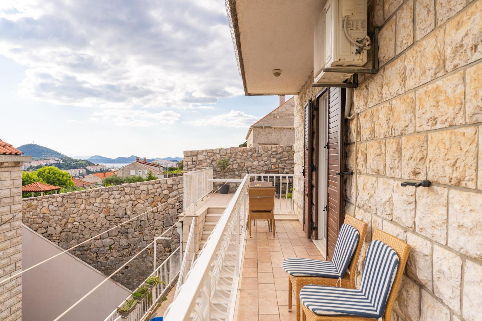 Apartment Srecko Dubrovnik Eksteriør billede